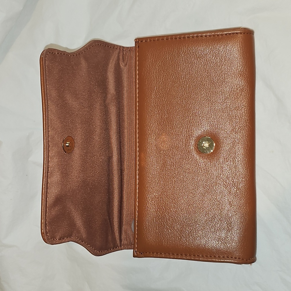 Time and Tru Women's Scarlet Envelope Wallet, Cognac Brown New - Picture 9 of 14